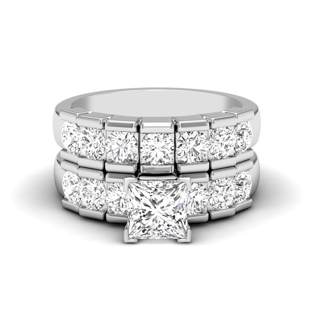 2.20-3.35 CT Round &amp; Princess Cut Diamonds - Bridal Set