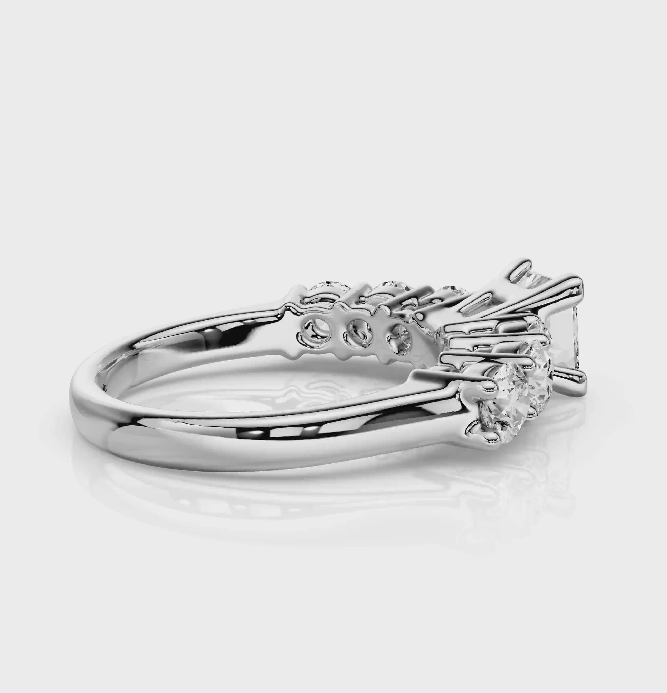 1.45-6.95 CT Round Cut Diamonds - Engagement Ring