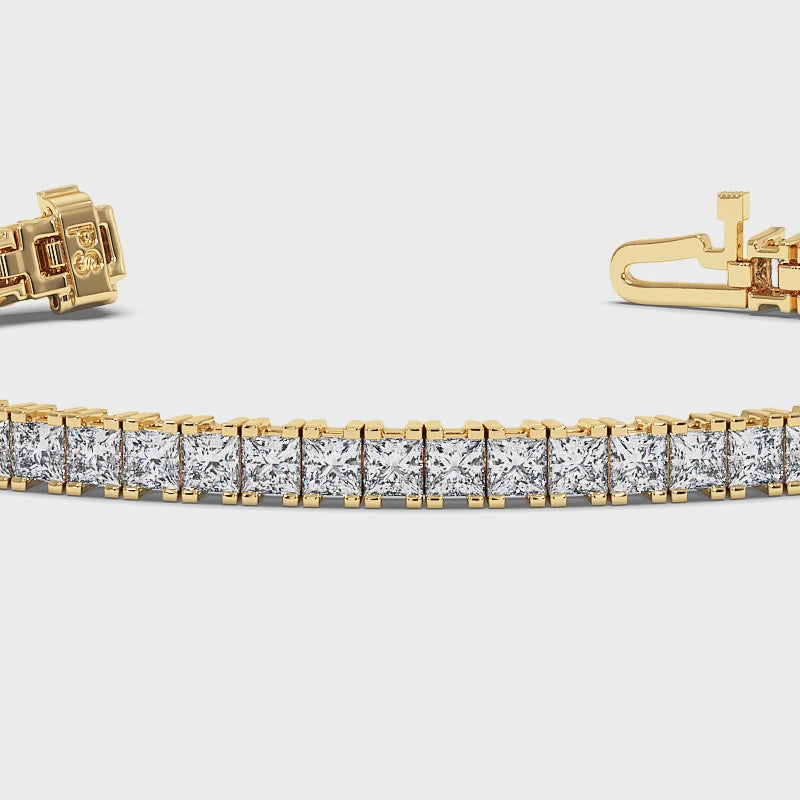 Exquisite 9.00 CT Princess cut Diamond Tennis Bracelet in 14KT Yellow Gold