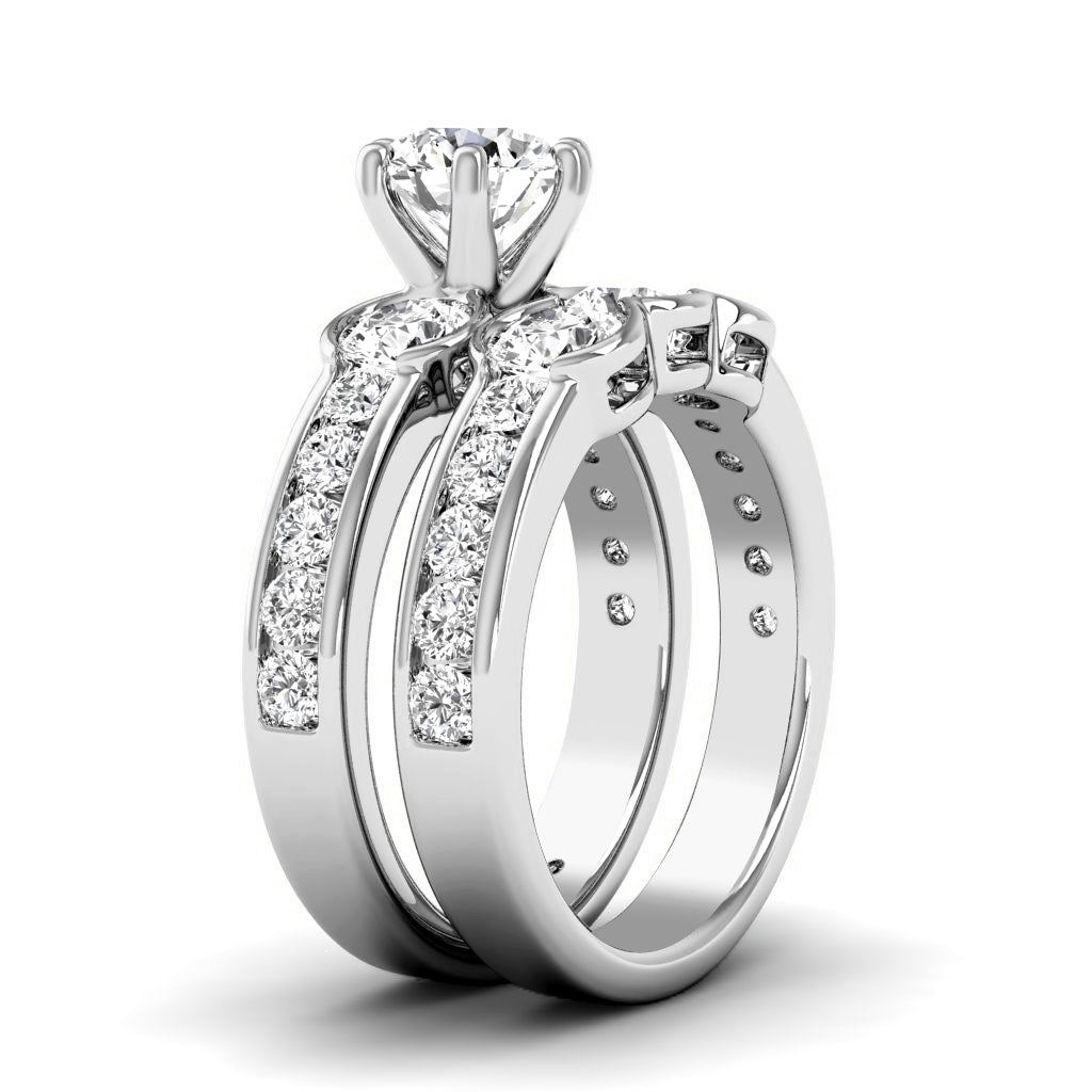 2.30-3.45 CT Round Cut Diamonds - Bridal Set