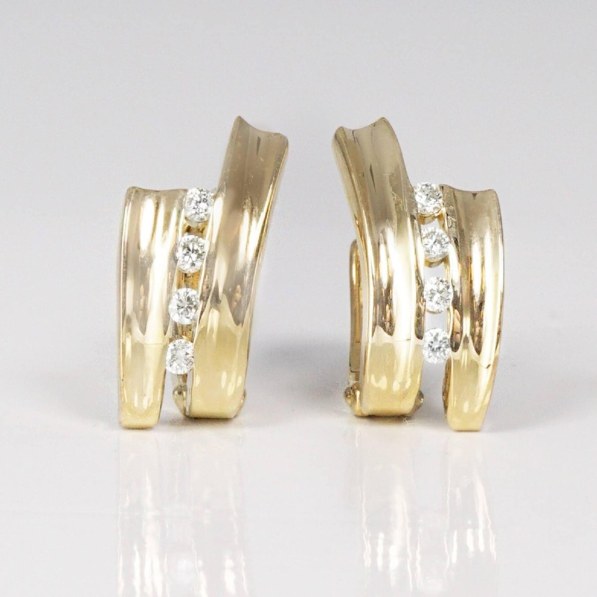 0.10 CT Round Cut Diamonds - Hoop &amp; Drop Earrings - Primestyle.com