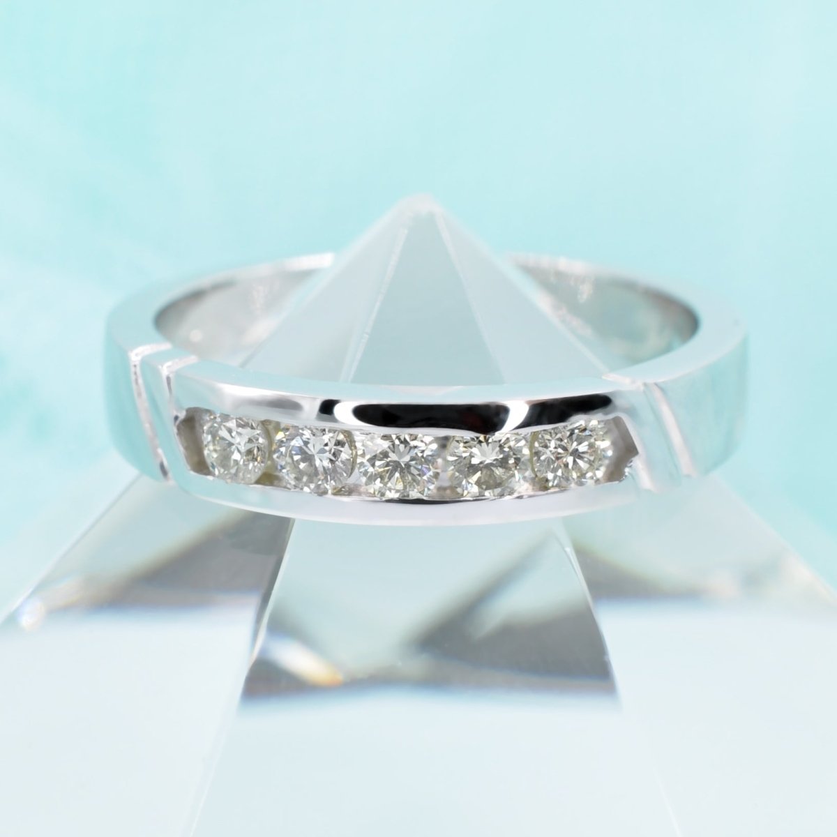 0.35 CT Round Cut Diamonds - Wedding Band - Primestyle.com