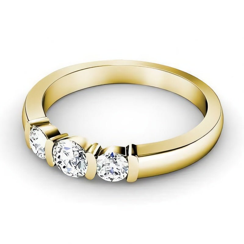 0.85 CT Round Cut Diamonds - Three Stone Ring - Primestyle.com