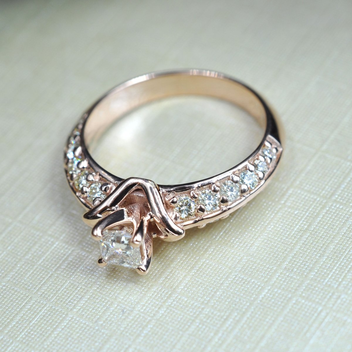1.00-2.15 CT Round &amp; Princess Cut Diamonds - Engagement Ring - Primestyle.com
