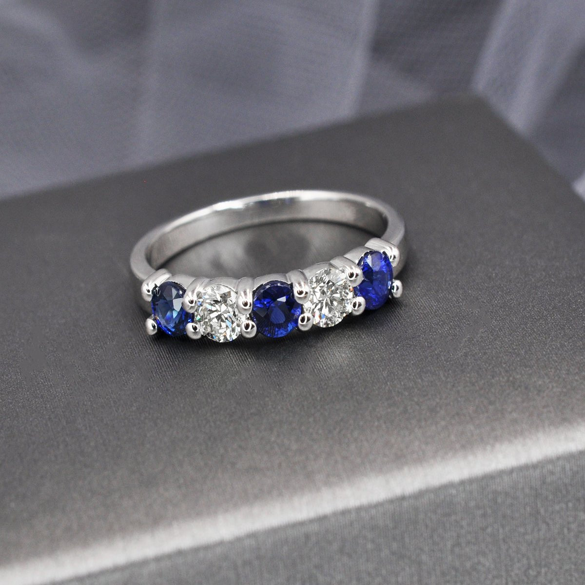 1.00 CT Round Cut Blue Sapphires &amp; Diamonds - Wedding Band - Primestyle.com