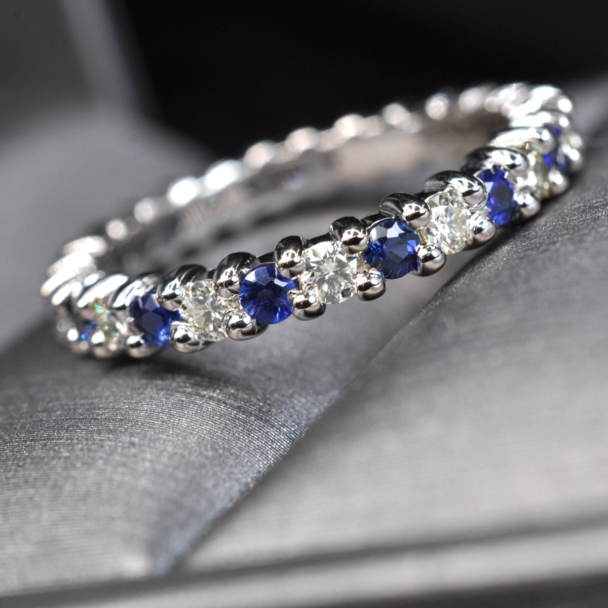 1.50 CT Round Cut Blue Sapphires &amp; Diamonds - Eternity Ring - Primestyle.com
