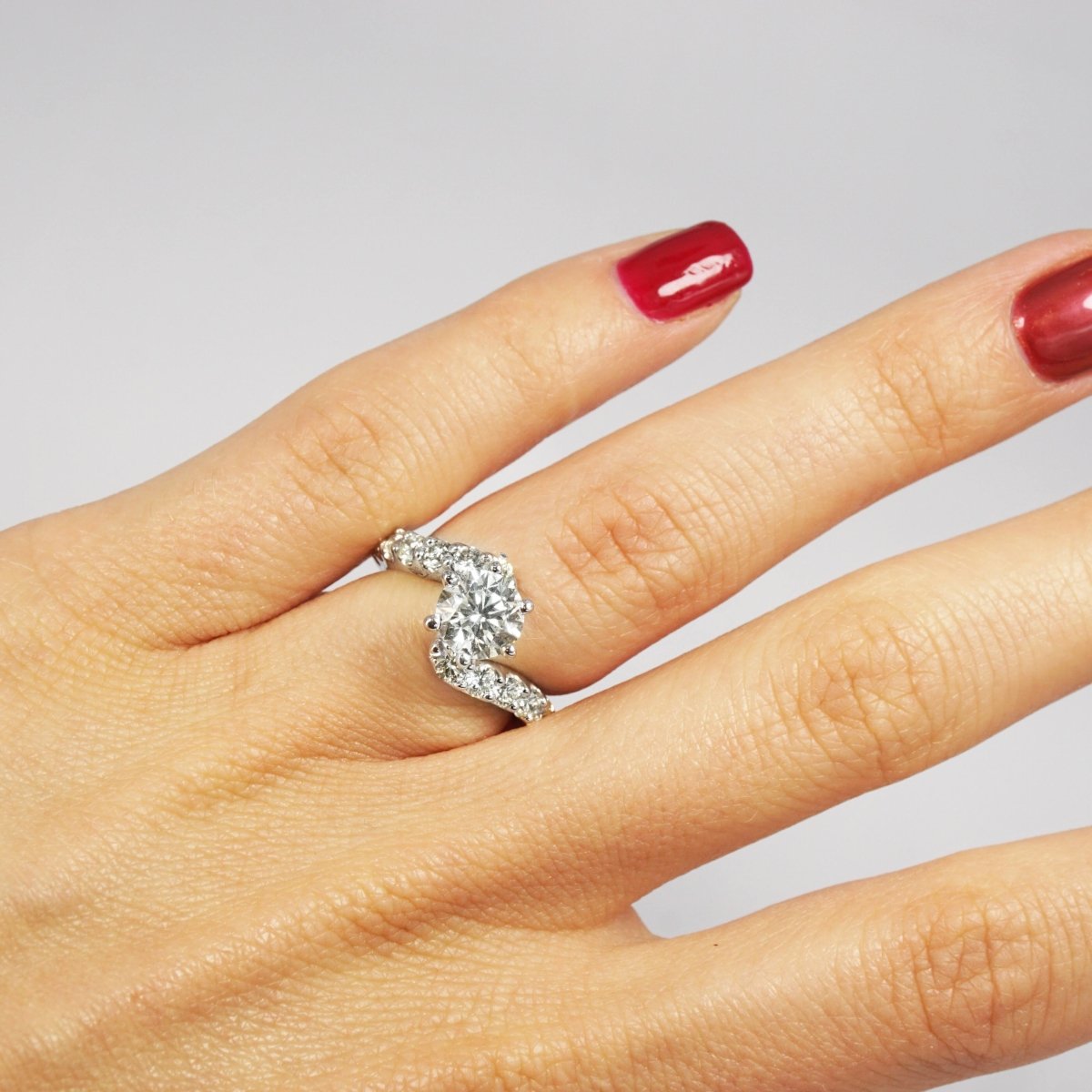 1.65-2.80 CT Round Cut Diamonds - Engagement Ring - Primestyle.com