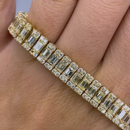 Extraordinary 14.00CT Emerald and Round Cut Diamond Tennis Bracelet in 14KT Yellow Gold