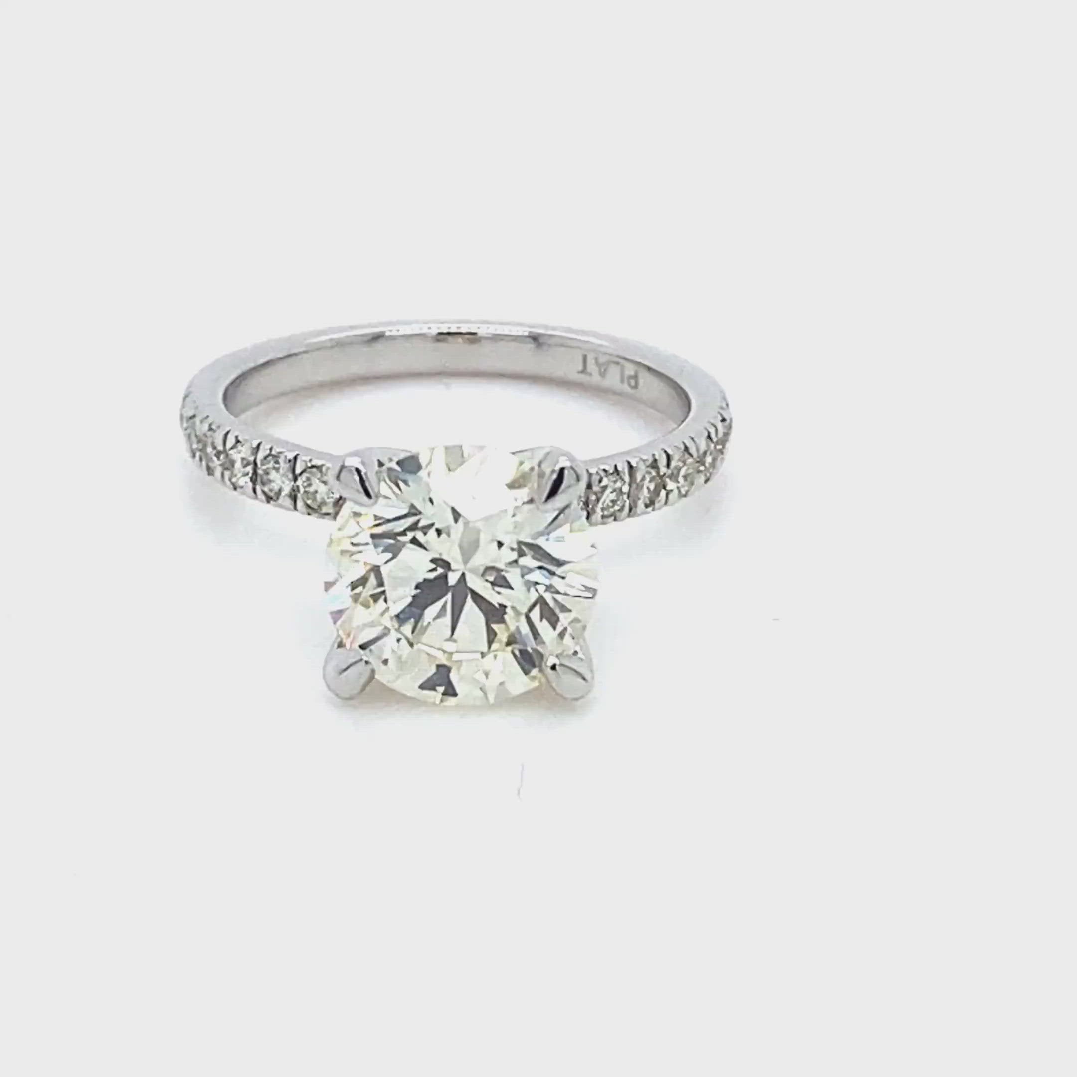 Certified 3.30 CT Round Cut Diamond Engagement Ring in Platinum