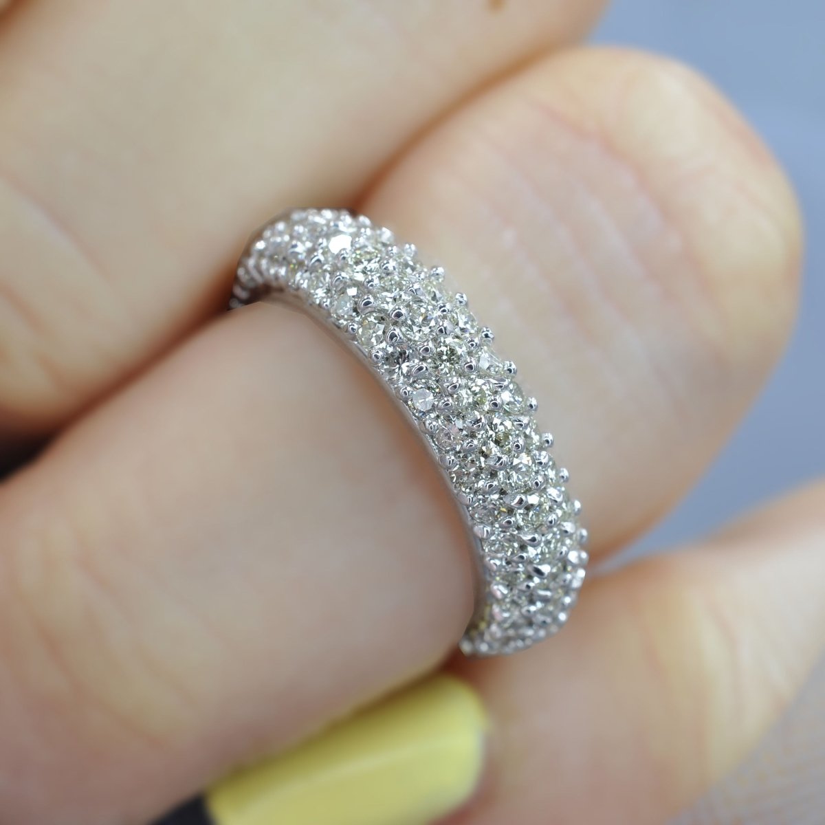 2.50 CT Round Cut Diamonds - Eternity Ring - Primestyle.com