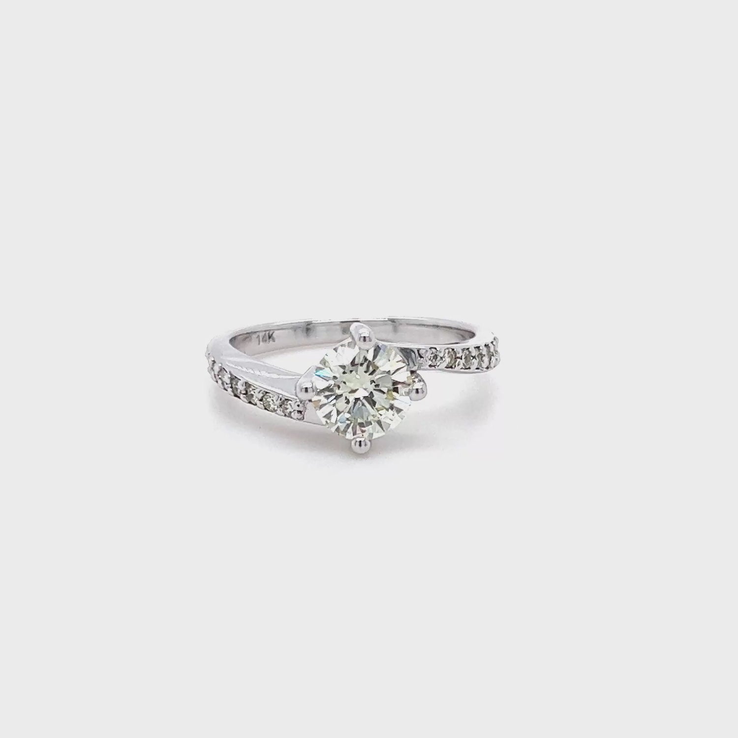 Certified 1.60 CT Round Cut Diamond Engagement Ring in 14 KT White Gold