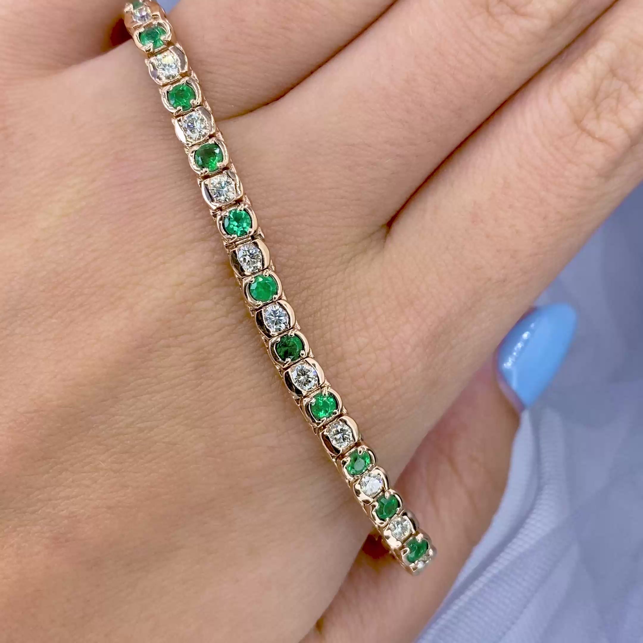 Special 6.00 CT Round Cut Diamond and Green Emerald Tennis Bracelet in 14KT Rose Gold