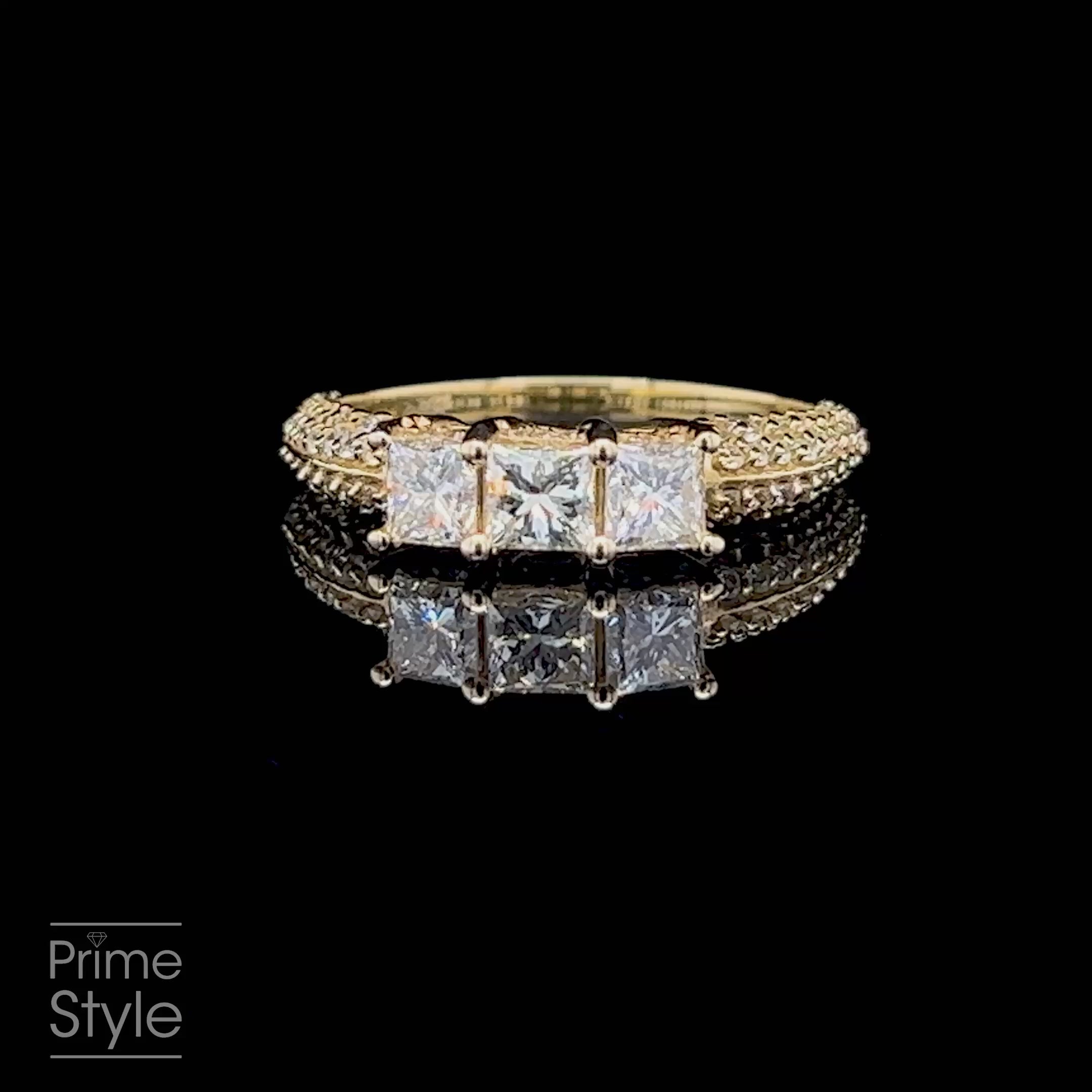 Certified 2.25 CT Princess And Round Cut Diamond Three Stone Ring in 18 KT Yellow Gold