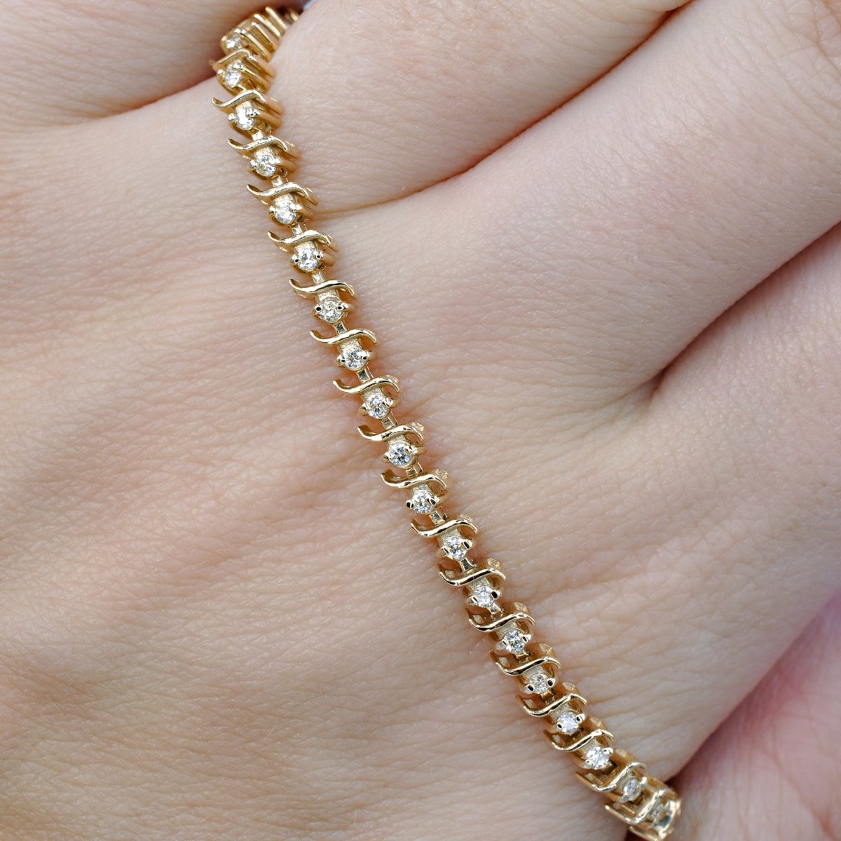 Affordable 1.00CT Round cut Diamond Tennis Bracelet in 14KT Yellow Gold - Primestyle.com