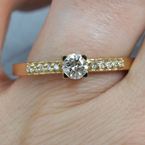 Authentic 0.45 CT Round Cut Diamond Engagement Ring in 14KT Yellow Gold - Primestyle.com
