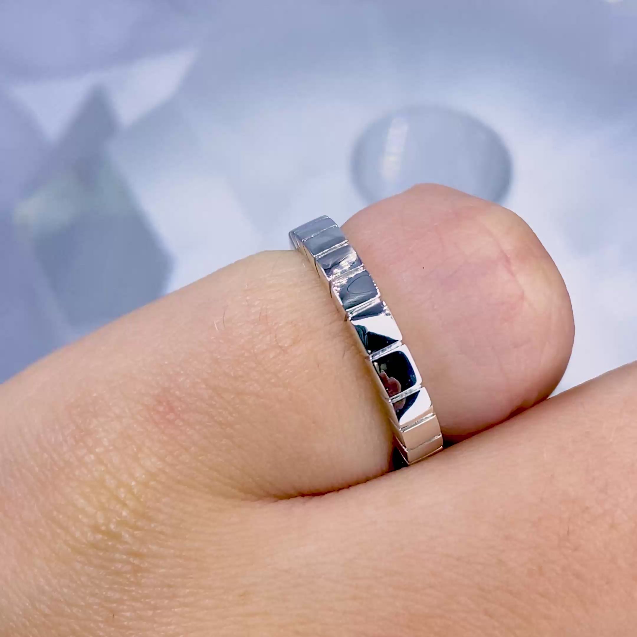Bargain Plain Wedding Ring in 14KT White Gold