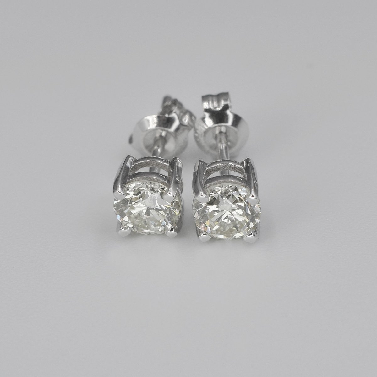 Bargain 0.50 CT Round Cut Diamond Stud Earrings in 14KT White Gold - Primestyle.com