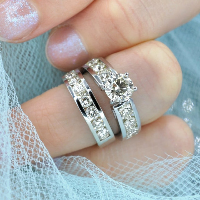 Beautiful 4.10 CT Round Cut Diamond Bridal Set in 14 KT White Gold