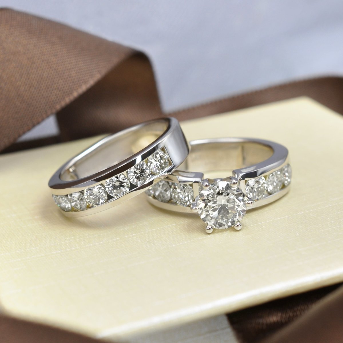 Beautiful 4.10 CT Round Cut Diamond Bridal Set in 14 KT White Gold - Primestyle.com