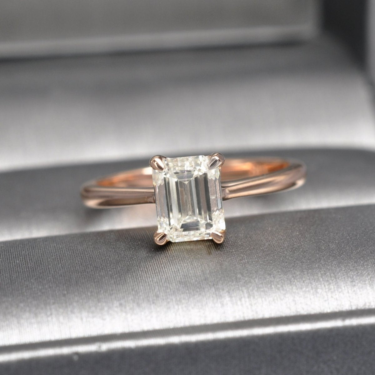 Breathtaking 1.52CT Emerald Cut Diamond Solitaire Ring in 14KT Rose Gold - Primestyle.com