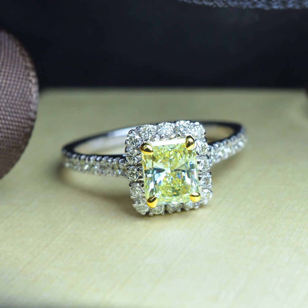 Classy 1.62CT Radiant and Round Cut Diamond Engagement Ring in 18KT Two Tone Gold - Primestyle.com