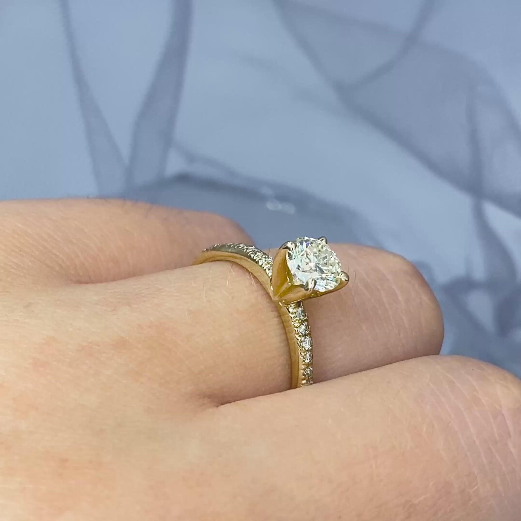 Special 1.00 CT Round Cut Diamond Engagement Ring in 14KT Yellow Gold