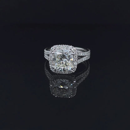 Elegant 3.86 CT Cushion and Round Cut Diamond Engagement Ring in Platinum