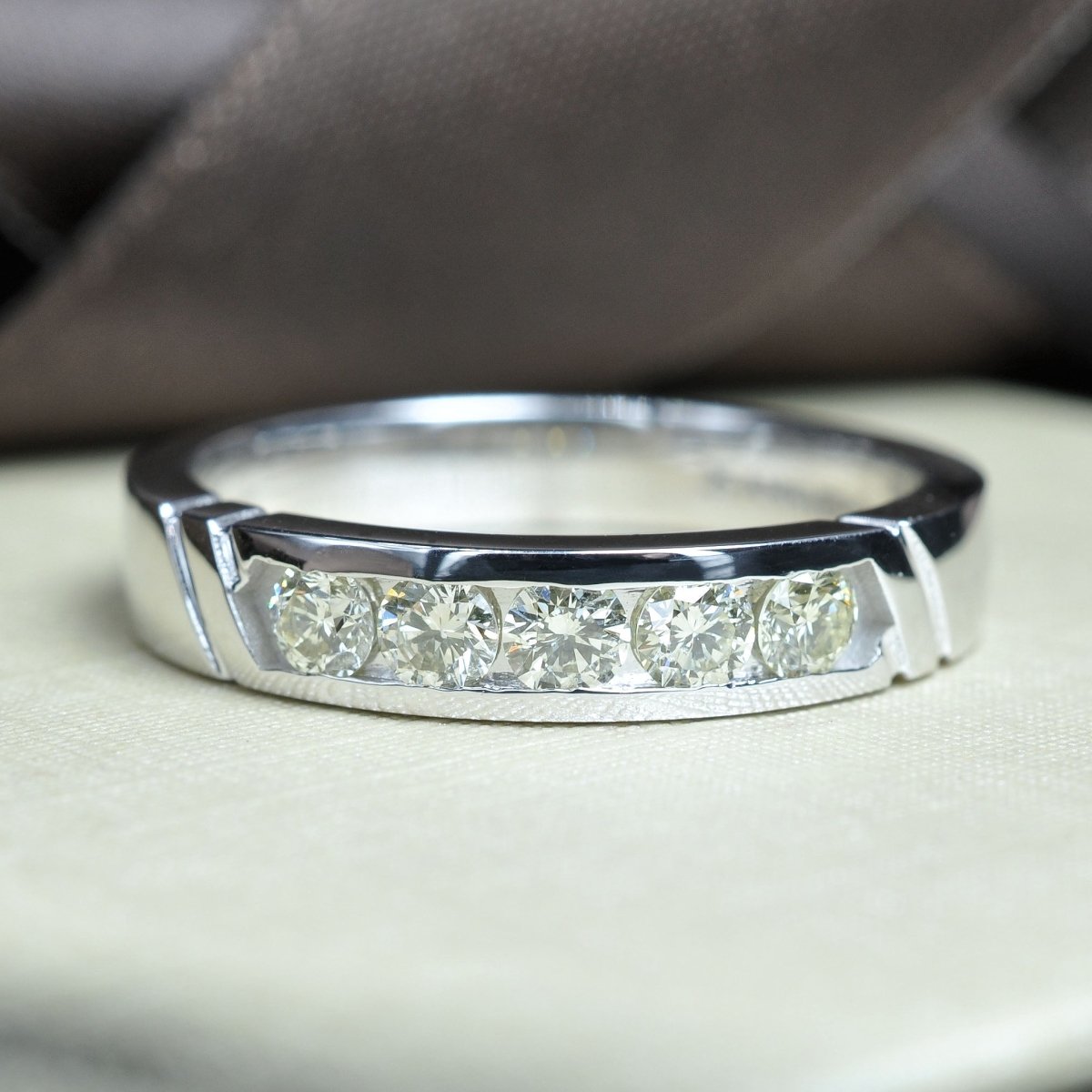 Elegant 0.60 CT Princess Cut Diamond Mens Wedding Ring in 14KT White Gold PSRI1321 - Primestyle.com