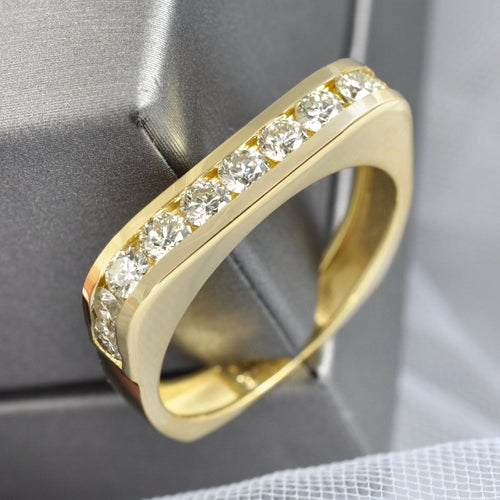 Elegant 1.50 CT Round Cut Diamond Mens Wedding Band in 18KT Yellow Gold - Primestyle.com