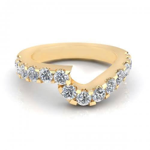 Exquisite 1.30CT Round Cut Diamond Wedding Band in 18KT Yellow Gold - Primestyle.com