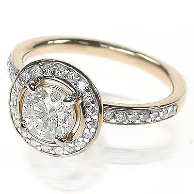 Fabulous 0.70 CT Round Cut Diamond Engagement Ring in 14KT Yellow Gold - Primestyle.com