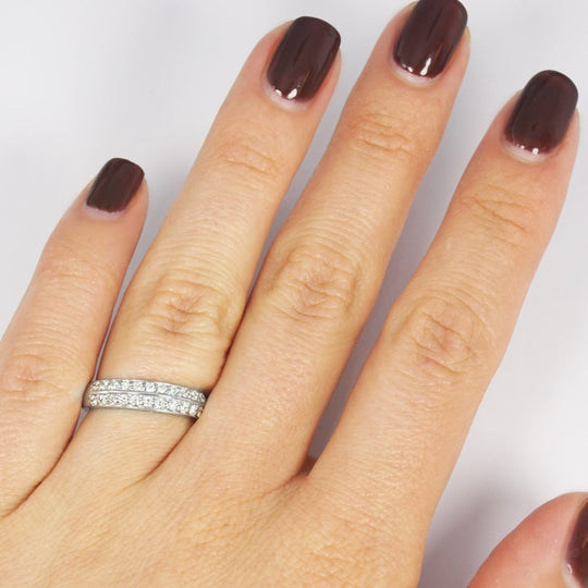 Gorgeous 0.45 CT Round Cut Diamond Wedding Band in 14KT White Gold