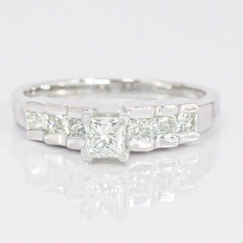 Incredible 1.15 CT Princess Cut Diamond Engagement Ring in 14 KT White Gold - Primestyle.com