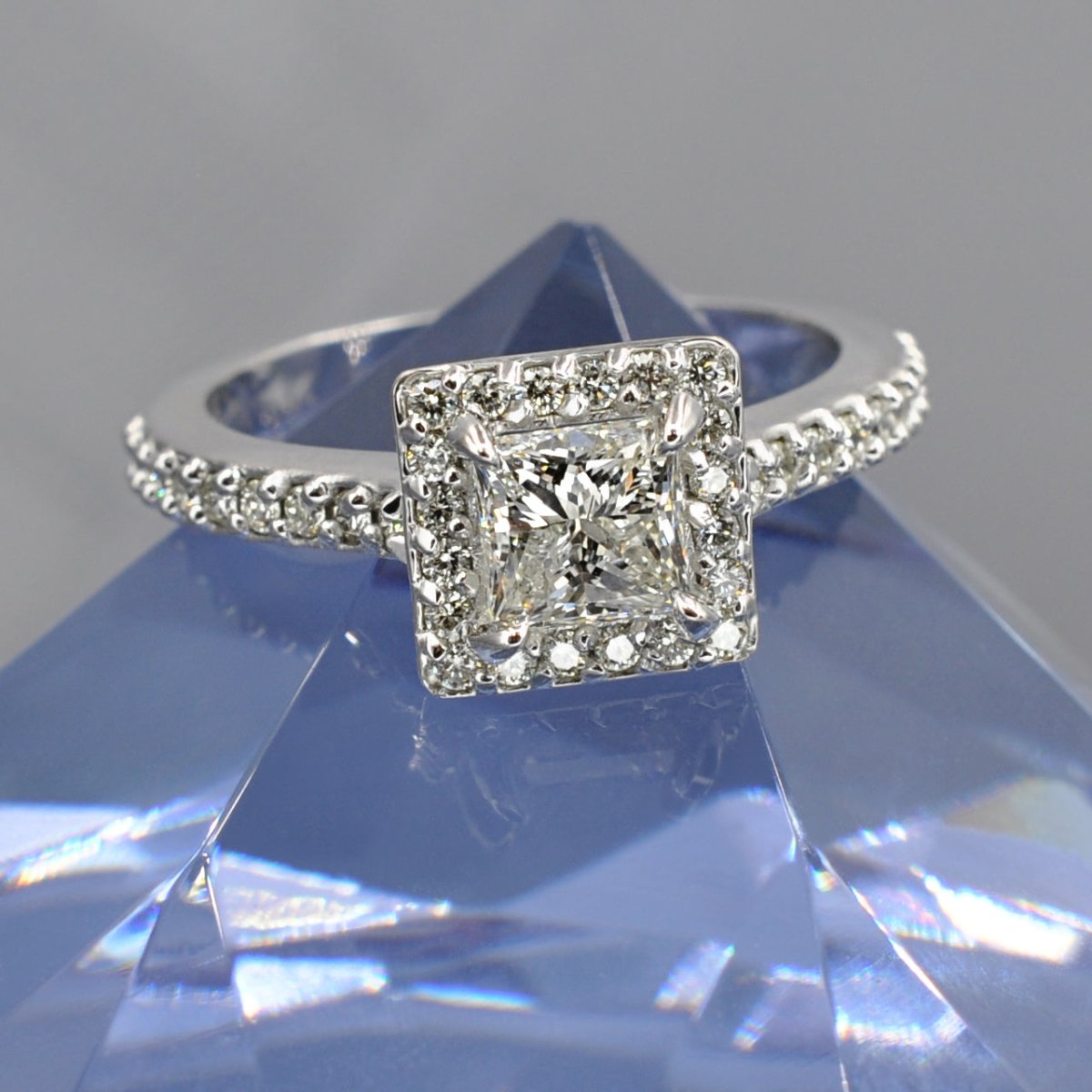 Inexpensive 1.20CT Princess and Round Cut Diamond Engagement Ring in 14KT White Gold - Primestyle.com