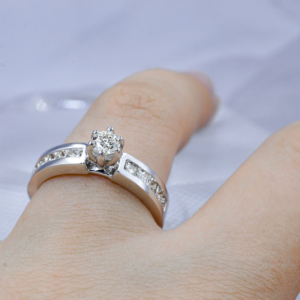 Inexpensive 1.25CT Round Cut Diamond Engagement Ring in 14KT White Gold - Primestyle.com