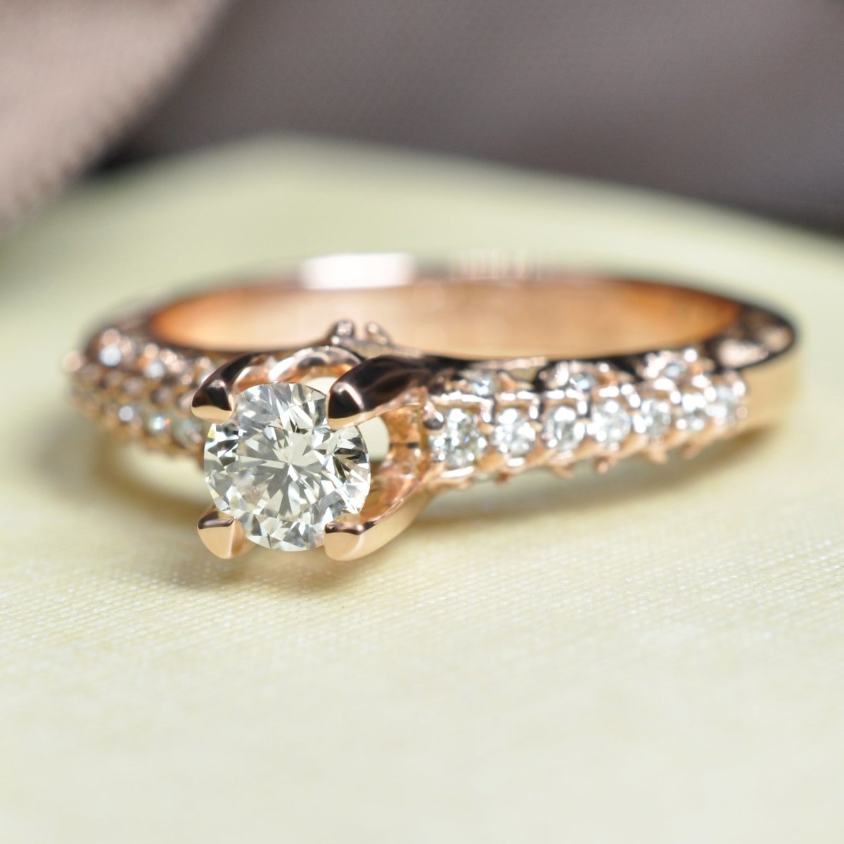 Limited 0.60 CT Round Cut Diamond Engagement Ring in 14K Rose Gold - Primestyle.com