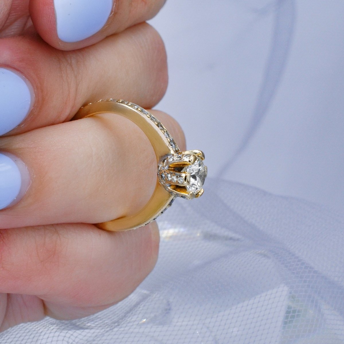 Limited 1.35 CT Round Cut Diamond Engagement Ring in 14KT Yellow Gold - Primestyle.com