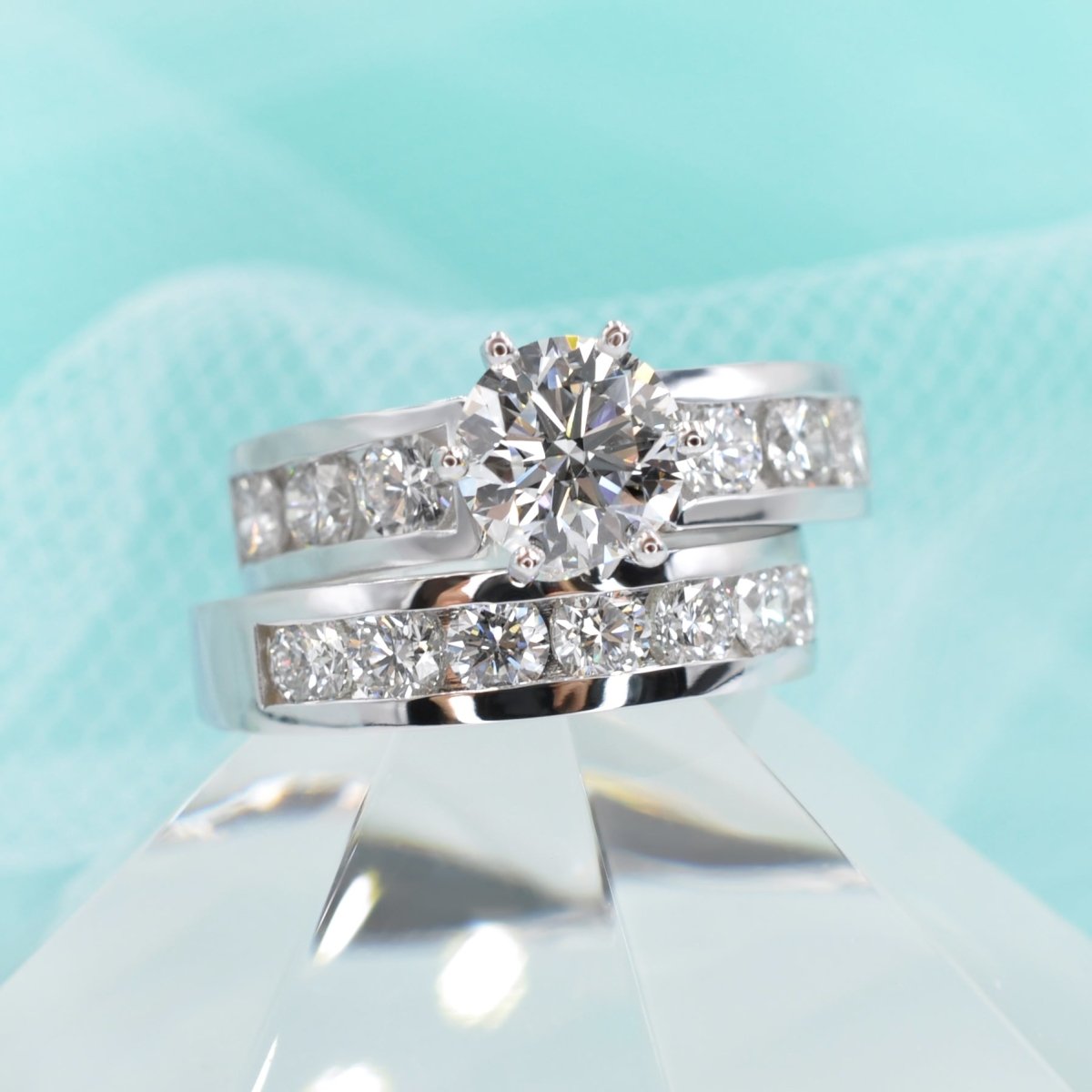 Modern 4.10 CT Round Cut Diamond Bridal Set in 14 KT White Gold - Primestyle.com