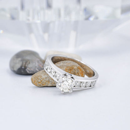 Radiant 1.60CT Round Cut Diamond Engagement Ring in 14KT White Gold - Primestyle.com
