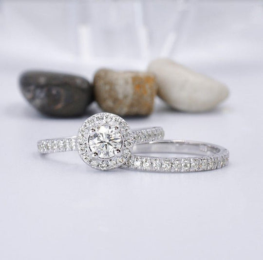 Special 1.25 CT Round Cut Diamond Bridal Set in 14KT White Gold