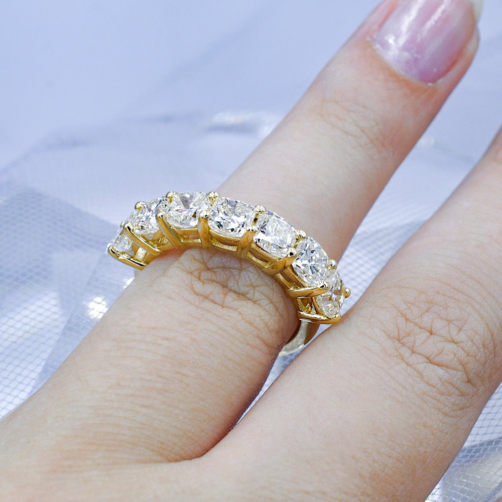 Stunning 3.75CT Cushion Cut Diamond Wedding Ring in 18KT Yellow Gold - Primestyle.com
