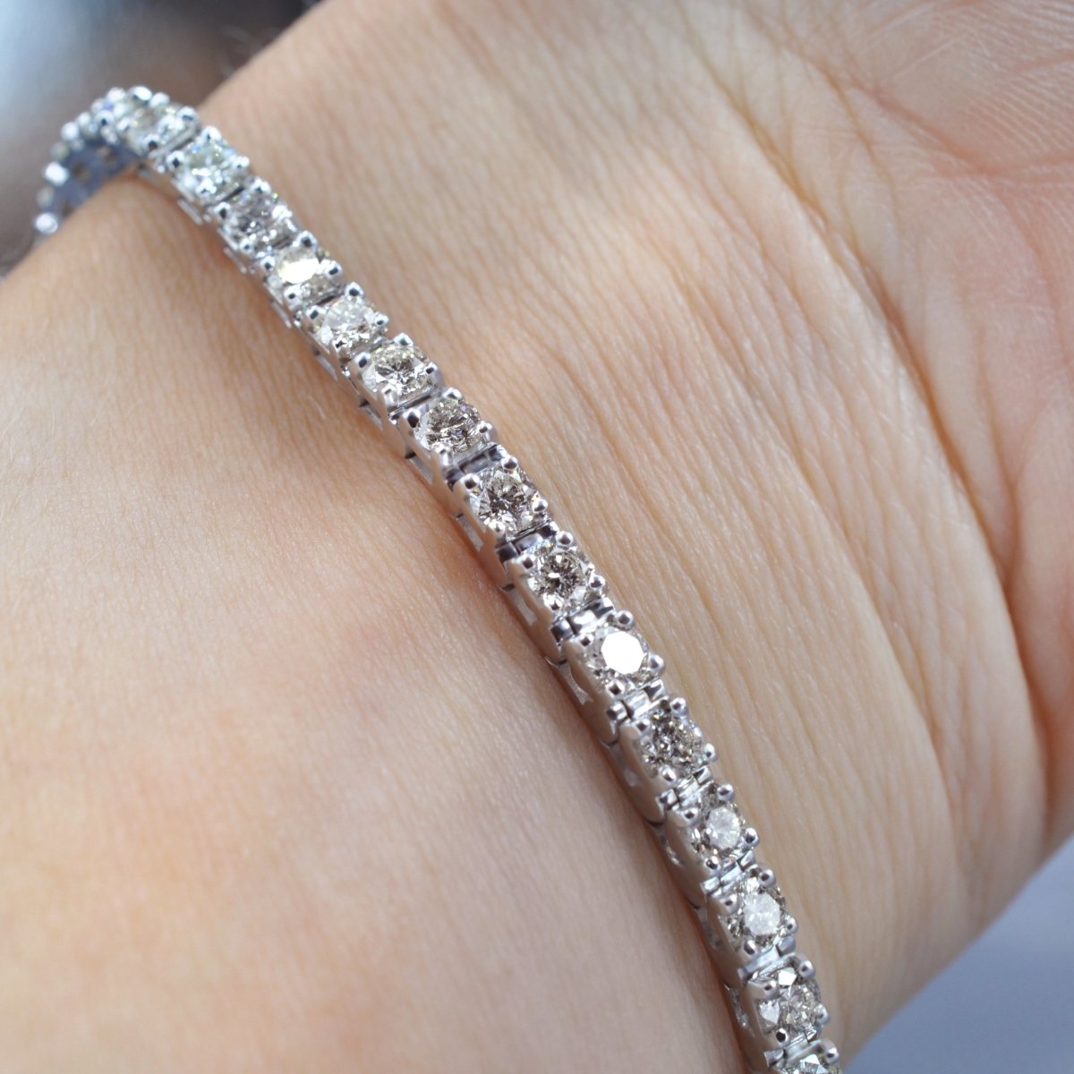 Superior 6.00 CT Round Cut Diamond Tennis Bracelet in 14 KT White Gold - Primestyle.com