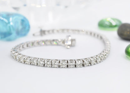 Superior 6.00 CT Round Cut Diamond Tennis Bracelet in 14 KT White Gold - Primestyle.com