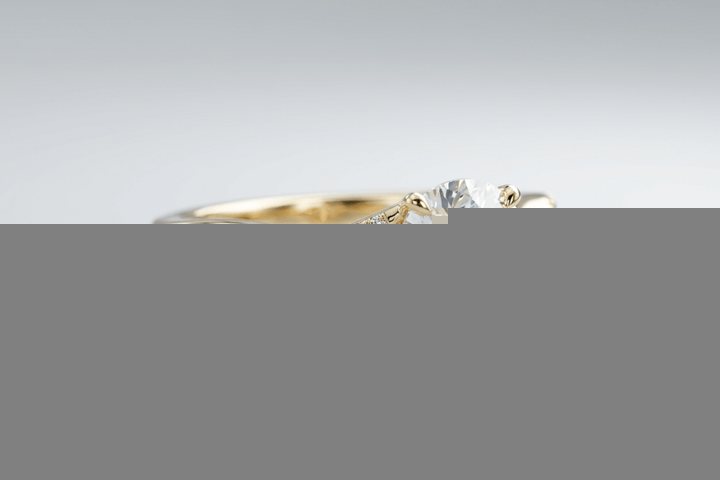 A custom-made two-tone diamond ring